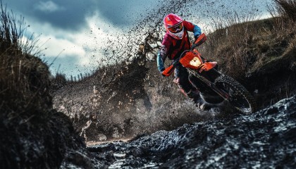 ky体育-_田径运动科学研究：提升运动表现的最新技术_，田径训练是提升哪些